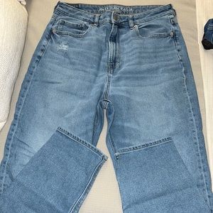 American Eagle Mom Jeans